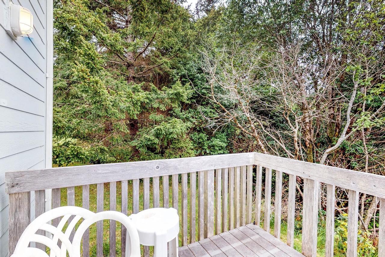 Whimsy By The Sea Villa Port Orford Exterior photo